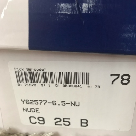 Heels - Picture 7 of 7